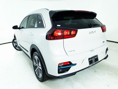 2022 Kia Niro EV EX