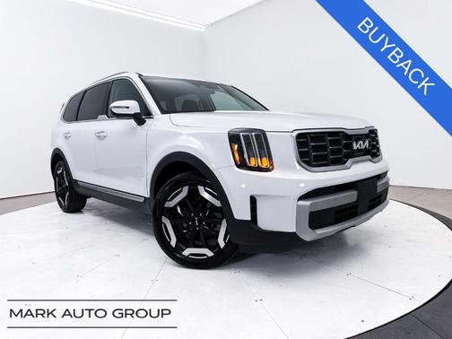 Glacial White Pearl 2024 Kia Telluride S