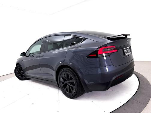 Gray 2022 Tesla Model X Base