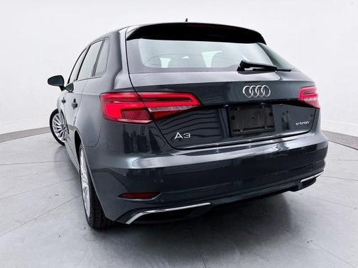 2018 Audi A3 e-tron 1.4T Premium