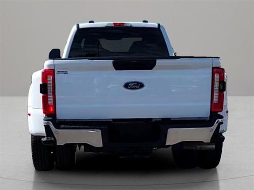 2023 Ford F-350 XL