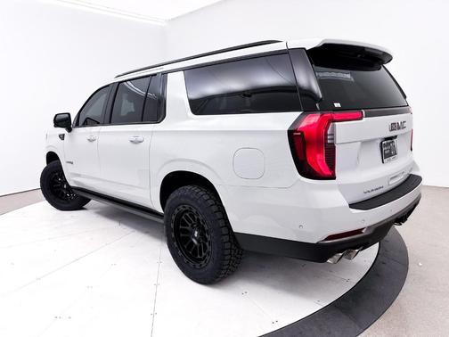 2025 GMC Yukon XL AT4 Ultimate