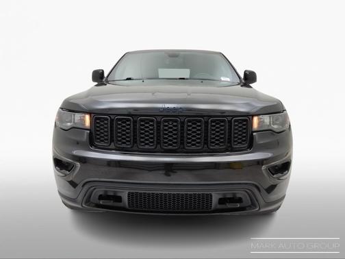 2019 Jeep Grand Cherokee Laredo