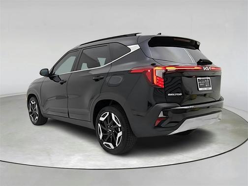 2024 Kia Seltos SX