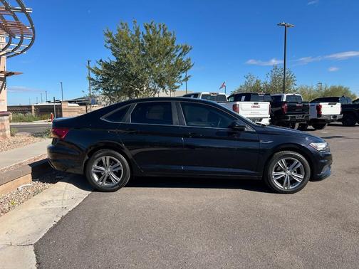 2019 Volkswagen Jetta 1.4T R-Line