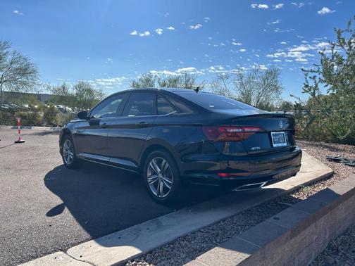 2019 Volkswagen Jetta 1.4T R-Line