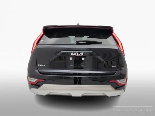 2024 Kia Niro SX Touring