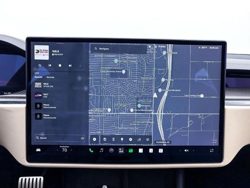 Black 2022 Tesla Model S Plaid