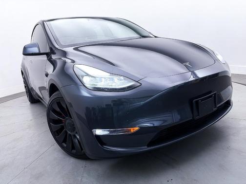 2023 Tesla Model Y Performance