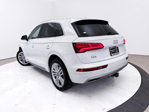 Ibis White 2019 Audi Q5 2.0T Premium Plus