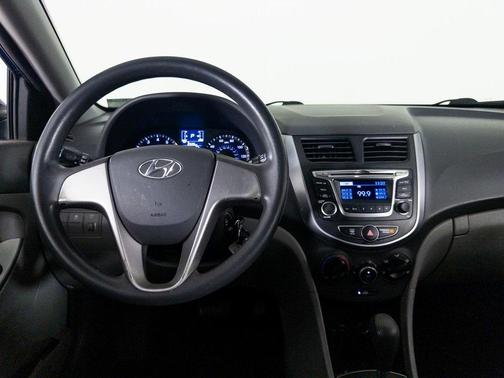 2015 Hyundai Accent GLS