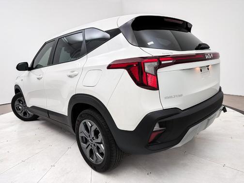 2024 Kia Seltos LX