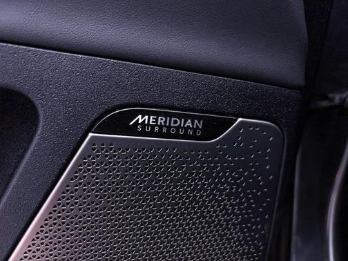 Gray 2023 Kia EV6 Wind