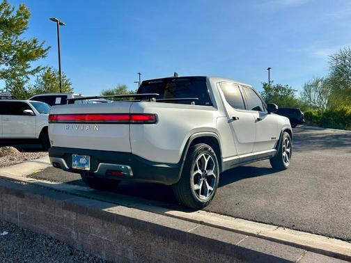 2022 Rivian R1T Adventure Package