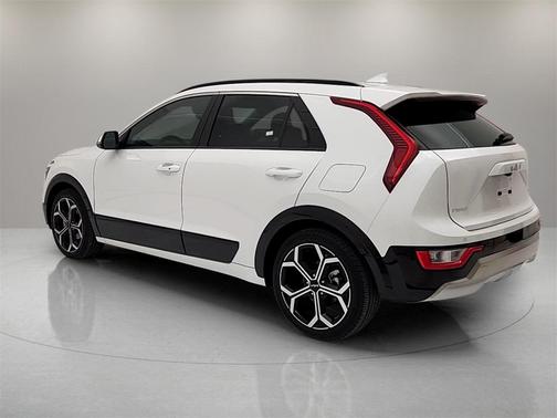 2023 Kia Niro EX Touring