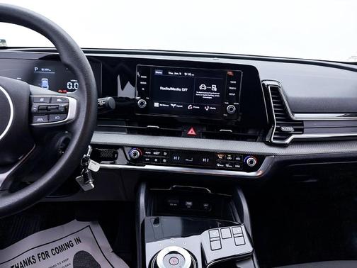 2023 Kia Sportage Hybrid LX