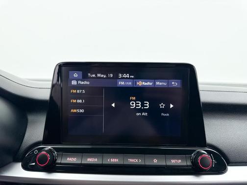 Aurora Black Pearl 2024 Kia Forte LXS