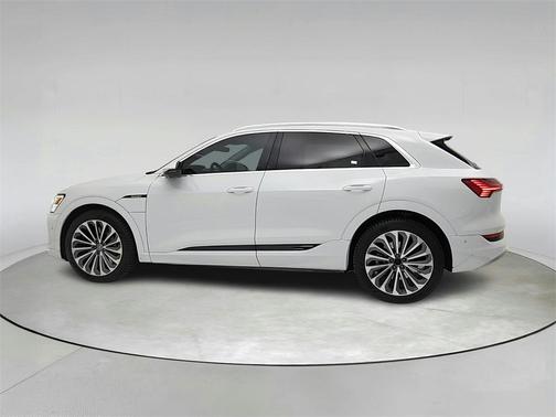 2019 Audi e-tron Prestige
