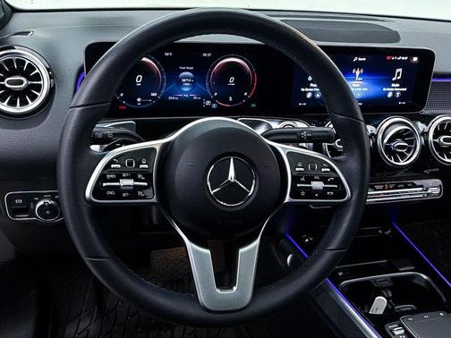 2021 Mercedes-Benz GLB 250 Base 4MATIC