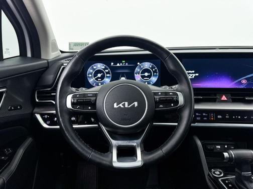 Glacial White Pearl 2025 Kia Sportage SX-Prestige