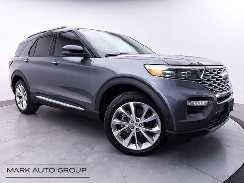 Gray Metallic 2021 Ford Explorer Platinum