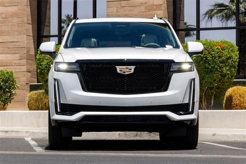 2024 Cadillac Escalade ESV Sport Platinum