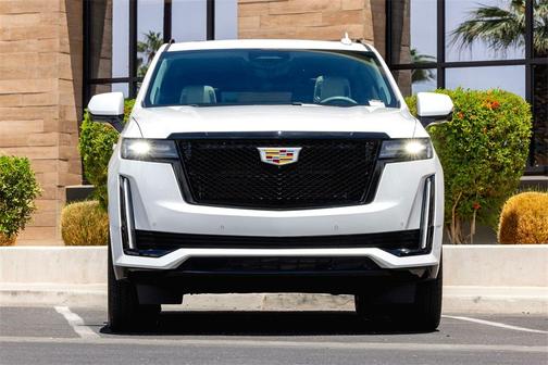 2024 Cadillac Escalade ESV Sport Platinum