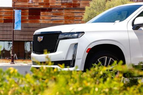 2024 Cadillac Escalade ESV Sport Platinum