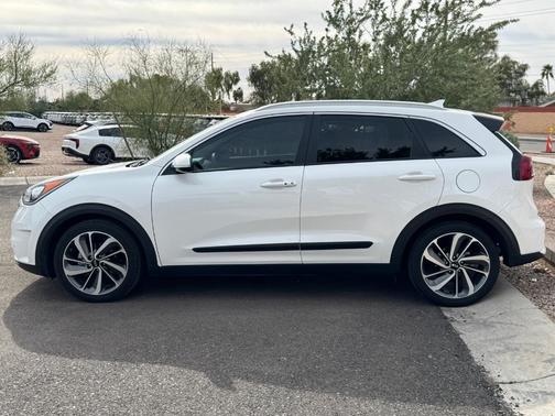 2019 Kia Niro Touring