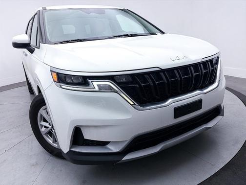 2022 Kia Carnival LXS