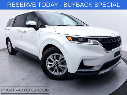 2022 Kia Carnival LXS