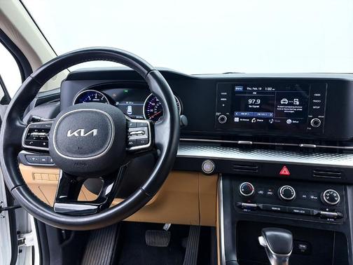 2022 Kia Carnival LXS