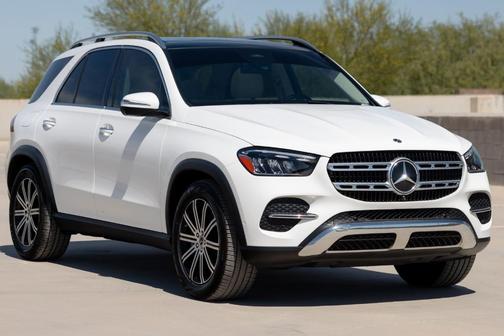 White 2024 Mercedes-Benz GLE 450 4MATIC