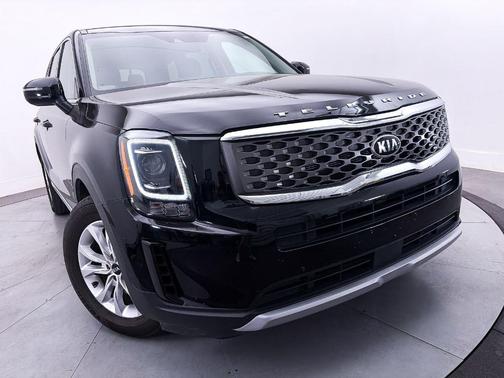 Ebony Black 2020 Kia Telluride LX