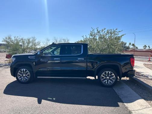 2024 GMC Sierra 1500 Denali