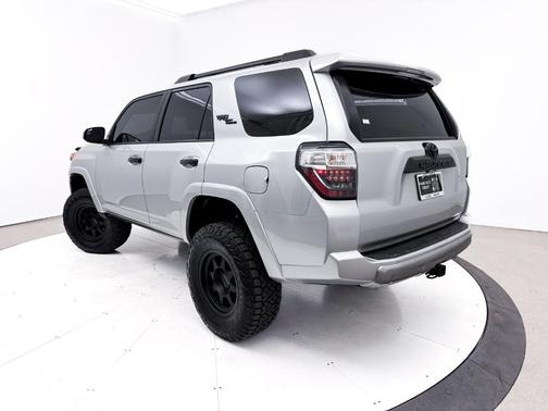 2022 Toyota 4Runner TRD Off Road
