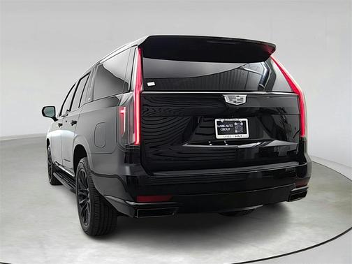 2022 Cadillac Escalade Sport