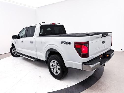 Oxford White 2024 Ford F-150 XLT