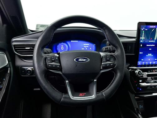 White Metallic 2021 Ford Explorer ST