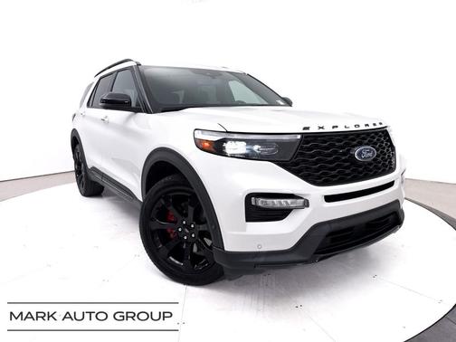 White Metallic 2021 Ford Explorer ST