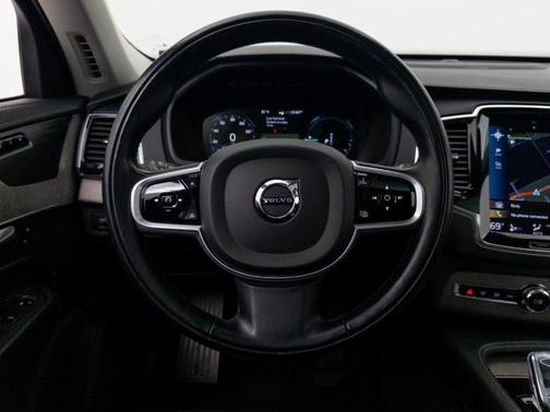 2022 Volvo XC90 Recharge Plug-In Hybrid T8 Inscription Extended Range 7P