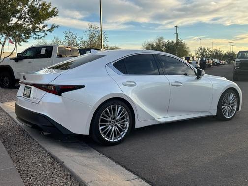 2022 Lexus IS 300 Base