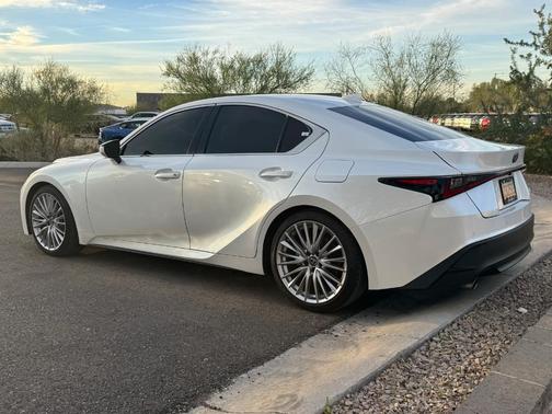 2022 Lexus IS 300 Base