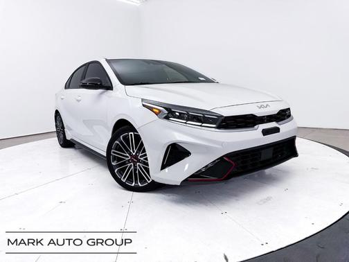 Snow White Pearl 2024 Kia Forte GT