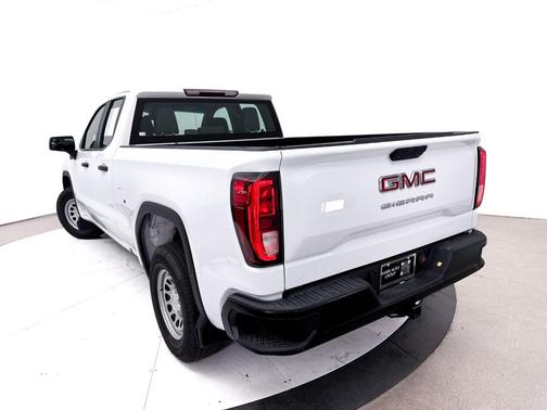White 2019 GMC Sierra 1500