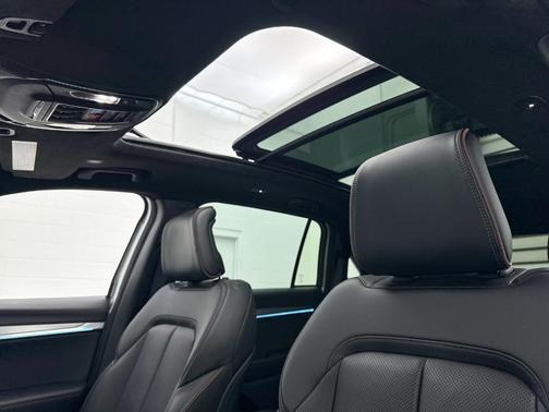 2024 Jeep Wagoneer S Launch Edition