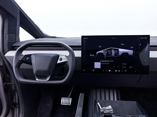 2024 Tesla Cybertruck Cyberbeast