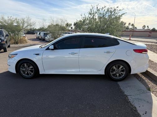 2018 Kia Optima LX Turbo