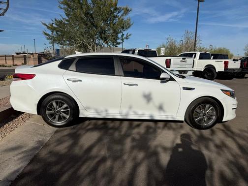 2018 Kia Optima LX Turbo