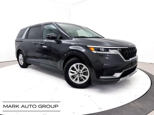 Metal 2022 Kia Carnival LXS
